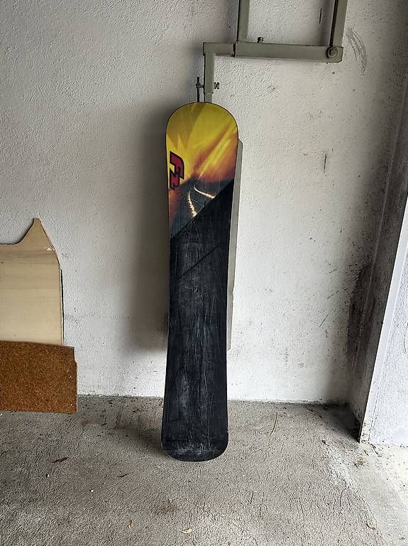 Board: Snowboard F2 – Usato da Chur venduto da niwo 1
