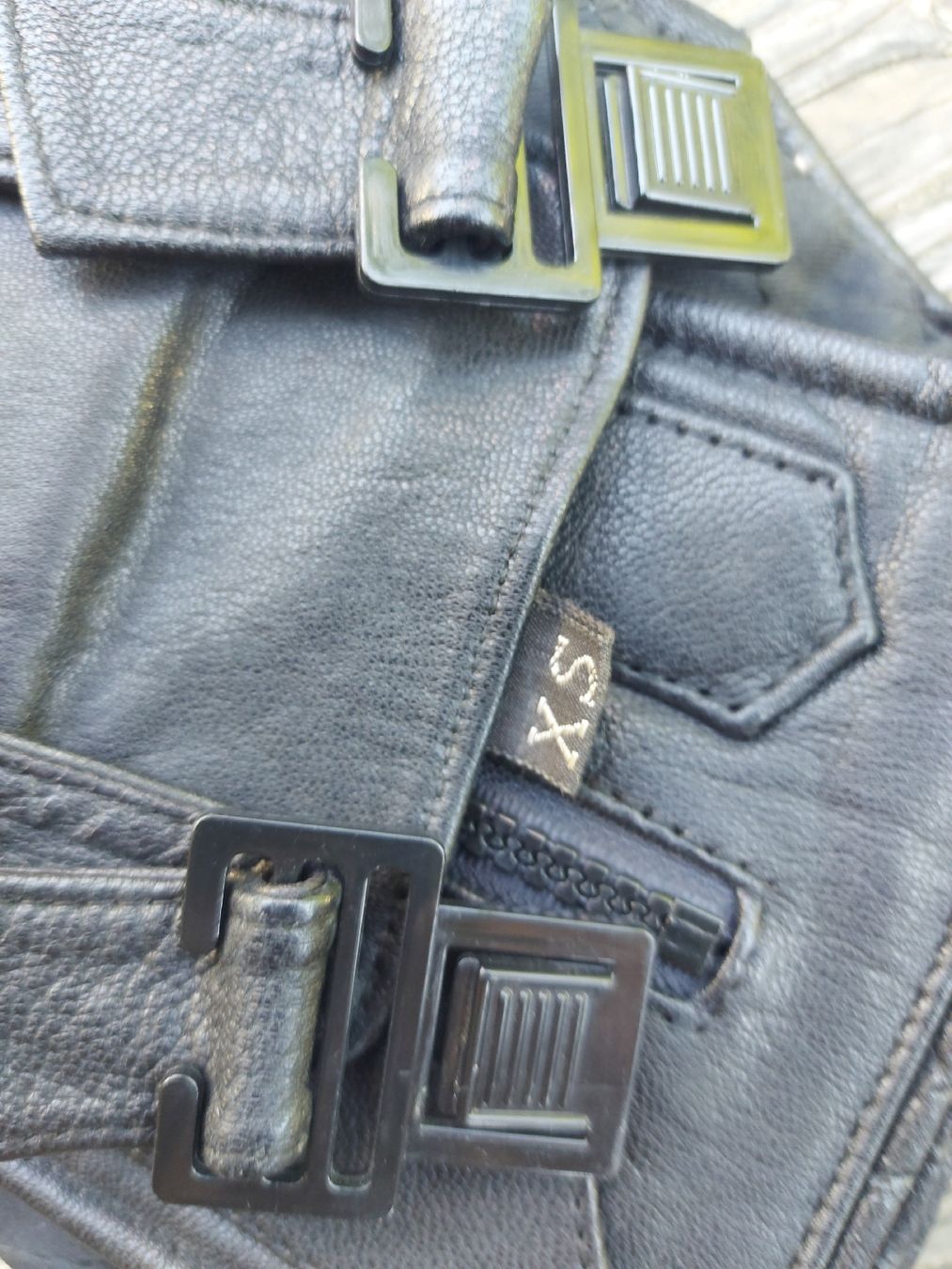 Gants & mitaines : Motorrad Handschuhe/Nierengurt/Kopfpariser Damen – D'occasion à Sumiswald par FassBar 1
