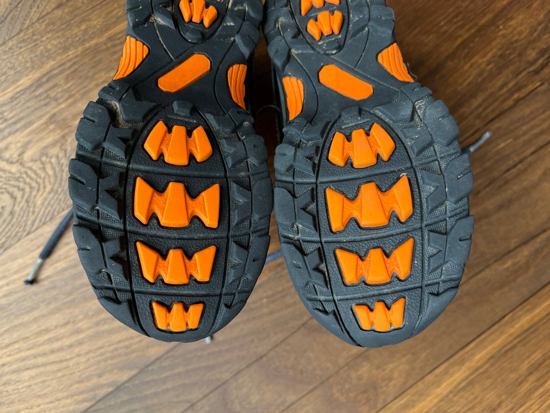 Trevolution Scarpe per ragazzi: Schuhe Wanderschuhe Trekkingschuhe Trevolution Gr. 29 – Usato da Affoltern am Albis venduto da Blackrhythm 5