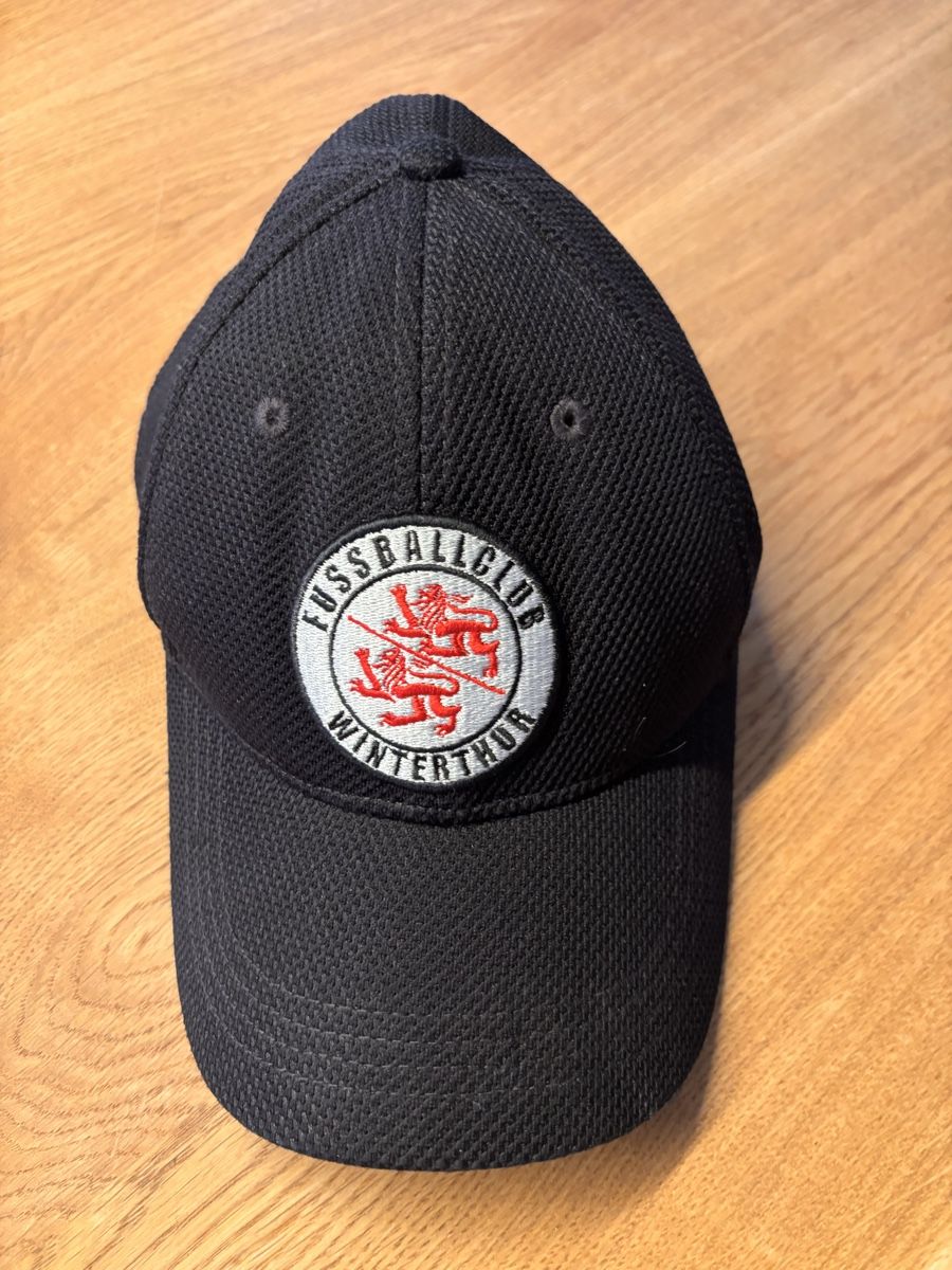 Altro in  Abbigliamento & Accessori: FC Winterthur Cap schwarz – Usato da Dättlikon venduto da MC_FK