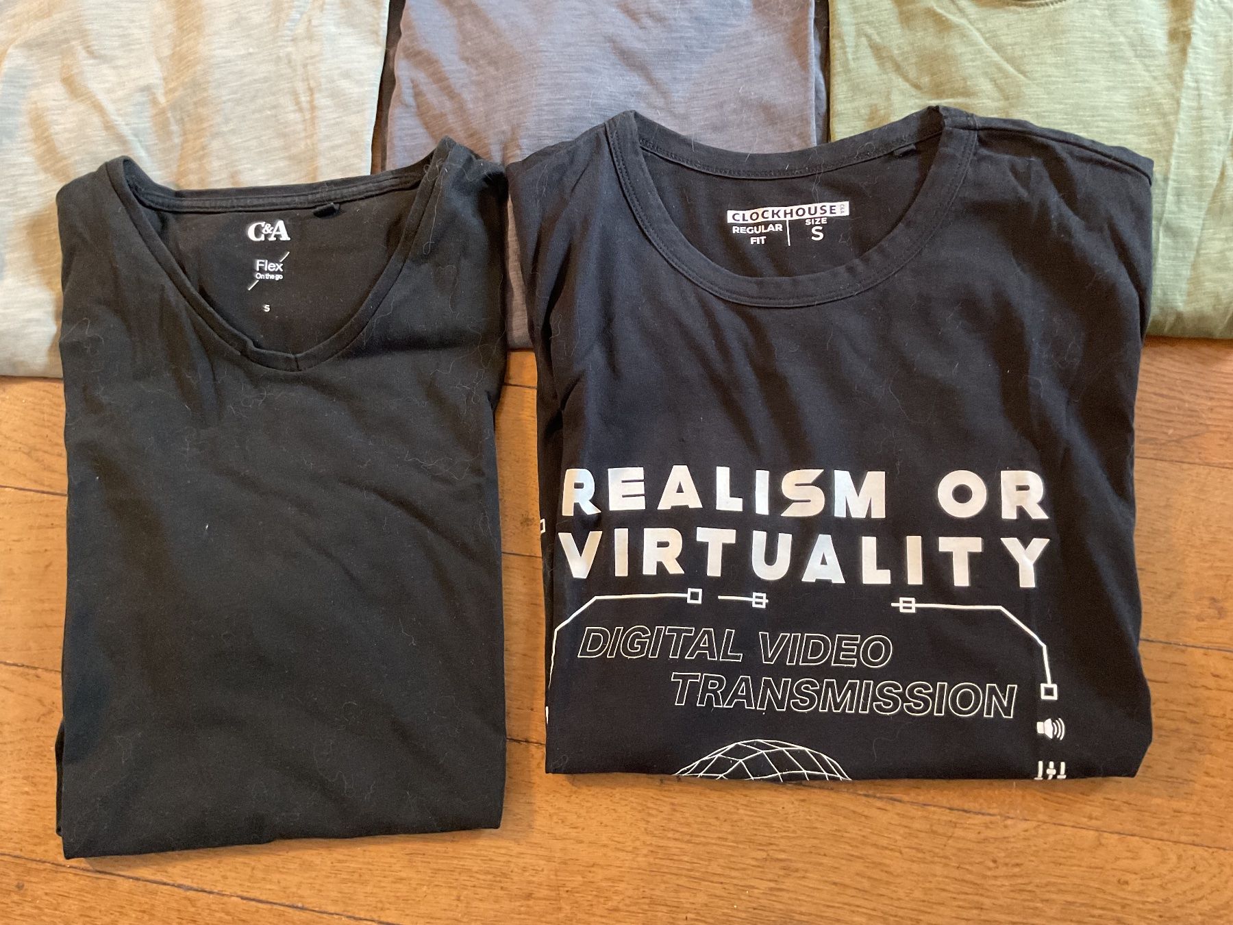Camicie, T-shirt & Polo: 5 Stk T-Shirt Jungs Gr S – Usato da Trimbach venduto da Lexli11 3