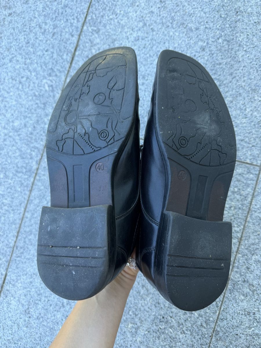Scarpe da uomo: Elegante schwarze Lederschuhe Grösse 40 – Usato da Kriens venduto da sch_v6nl 4