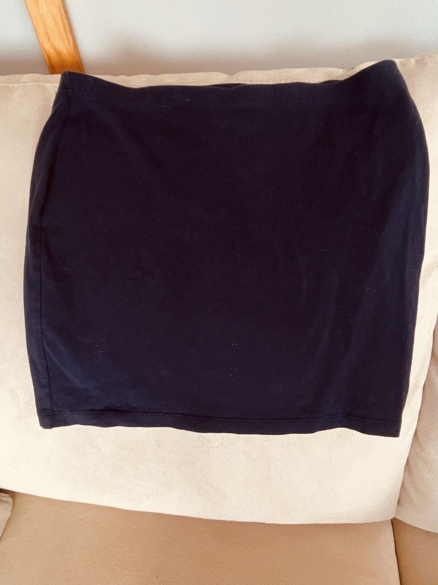 H&M Jupes: Jupe H@M noire XS  – D'occasion à Belmont-sur-Lausanne par chu_vxf5