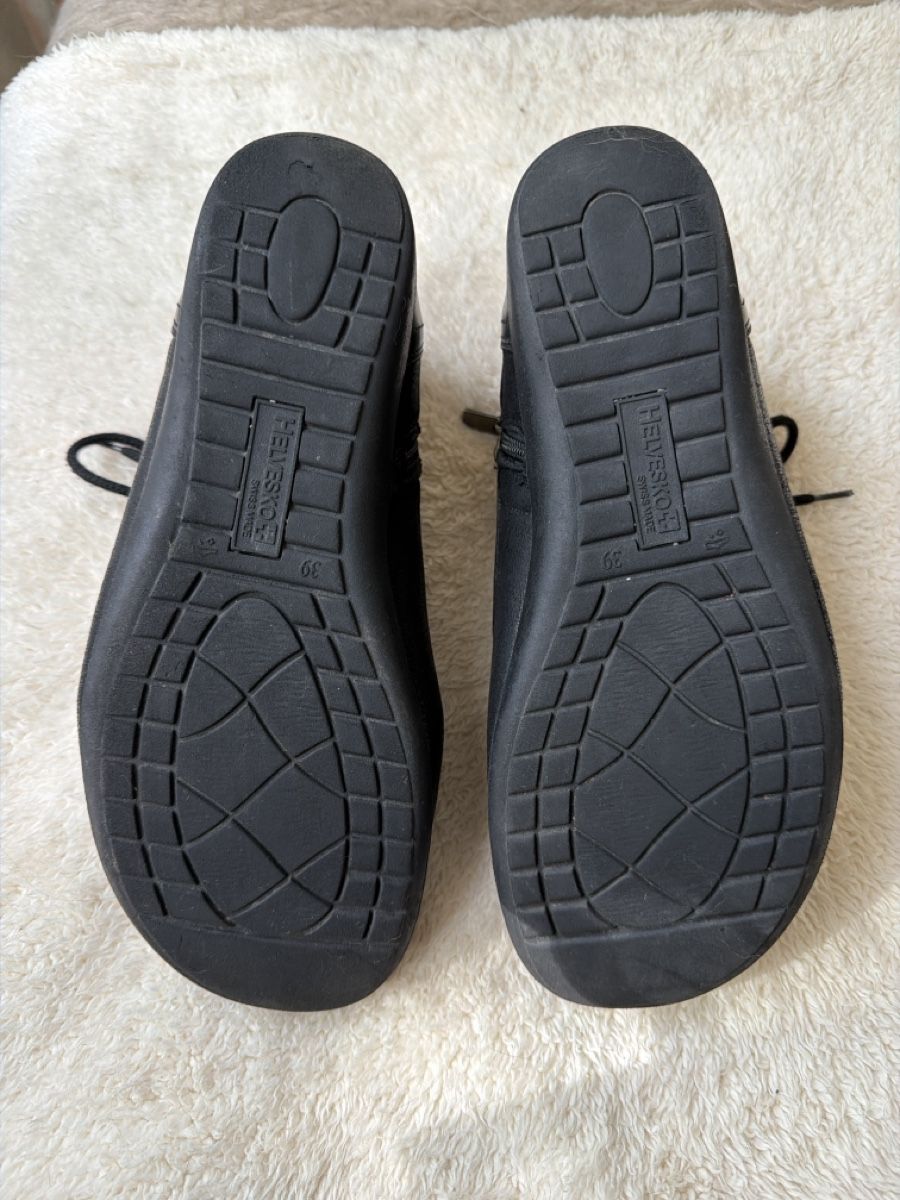 Helvesko Damenschuhe: Helvesko Stiefeletten – Gebraucht aus Birr von Mide 2