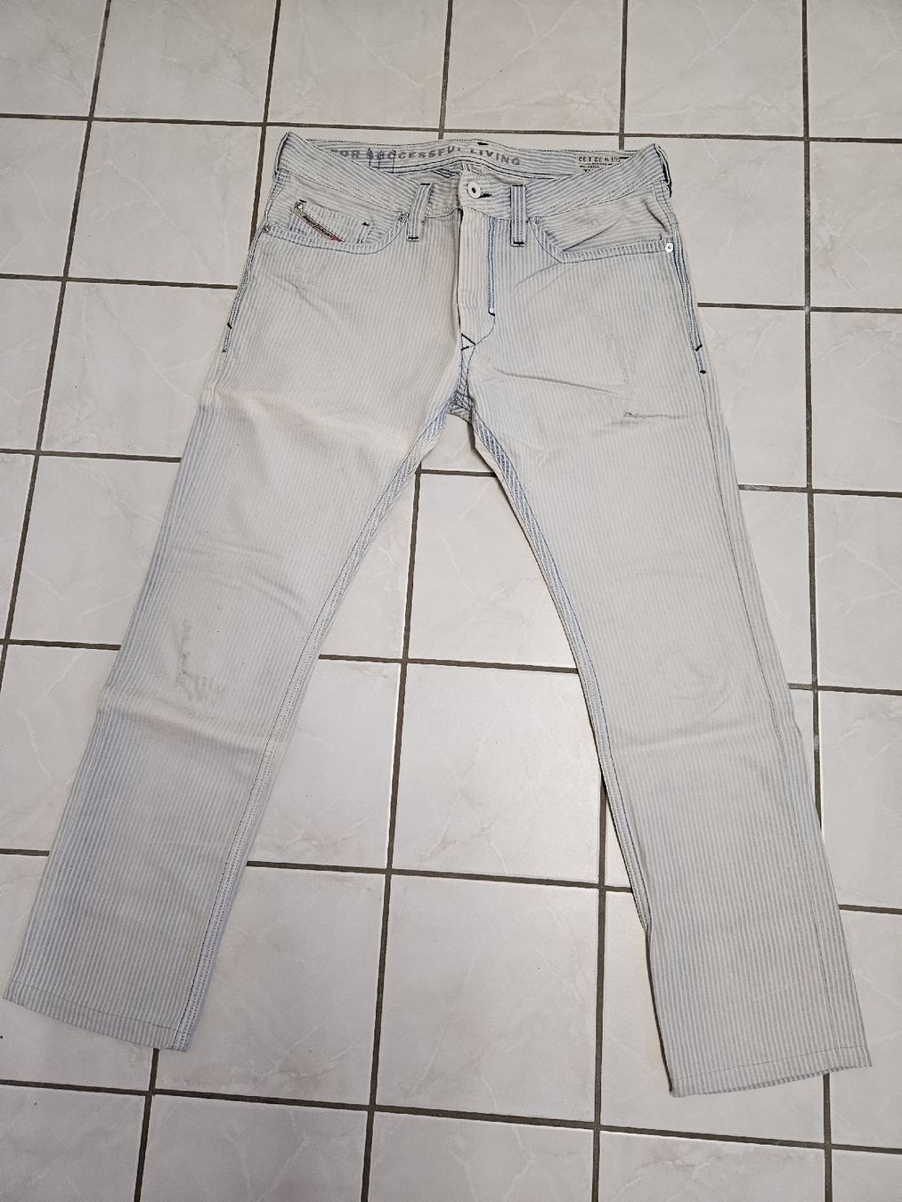 Diesel Jeans: Herren Jeans Diesel – Gebraucht aus Appenzell Eggerst. von Tom860