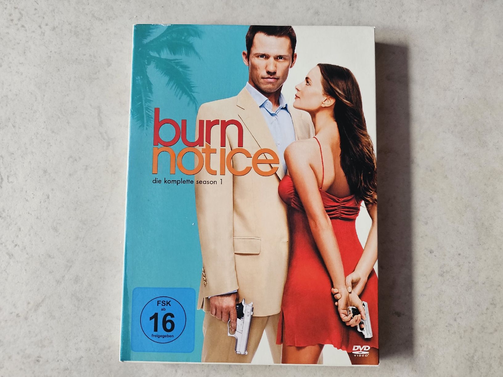 Tutti i DVDs: Burn Notice  -  Staffel 1 – Usato da Schneisingen venduto da backstore24