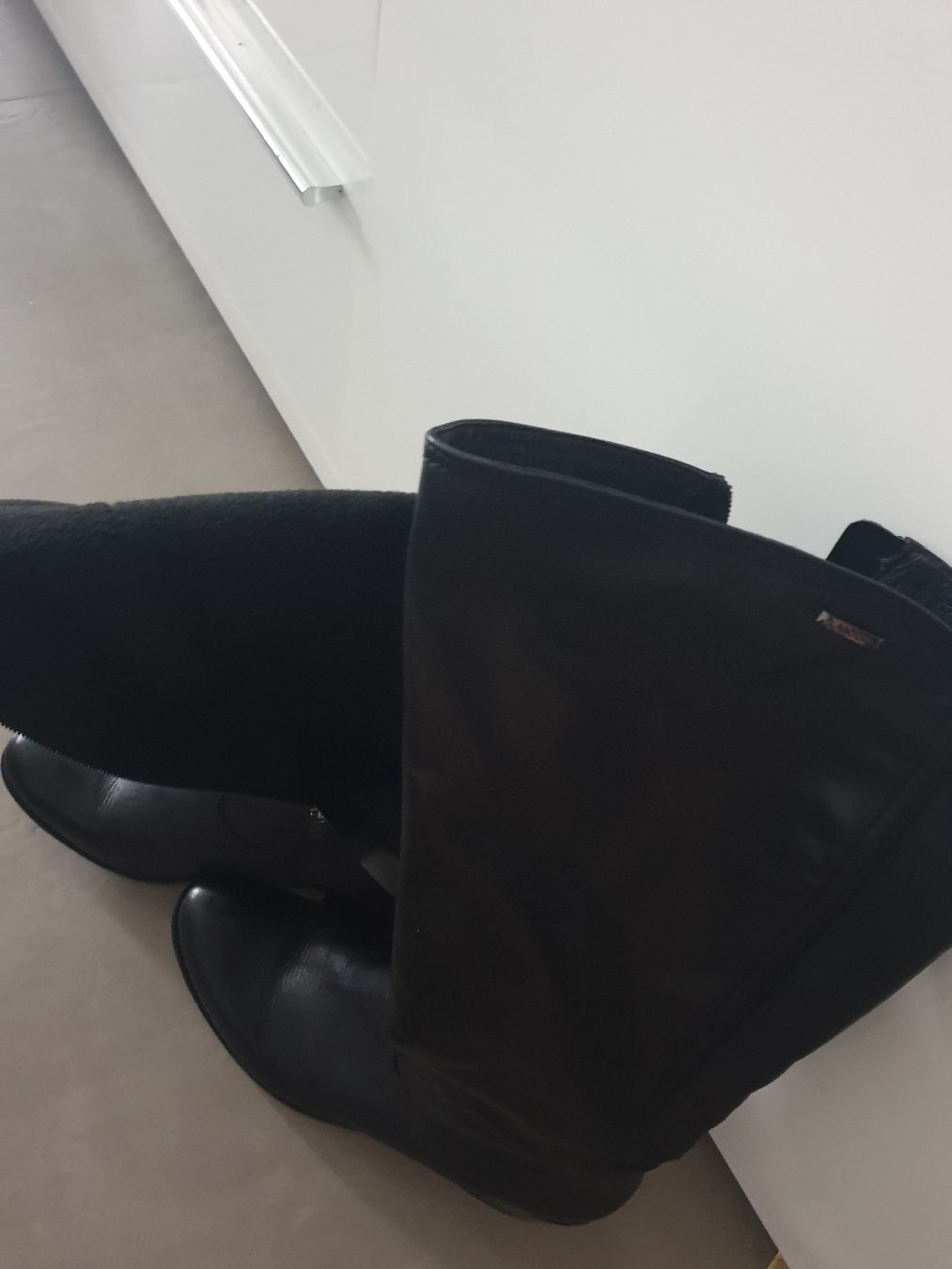 Scarpe da donna: Damenstiefel schwarz,grösse 42 – Usato da Welschenrohr venduto da TEO2017 2