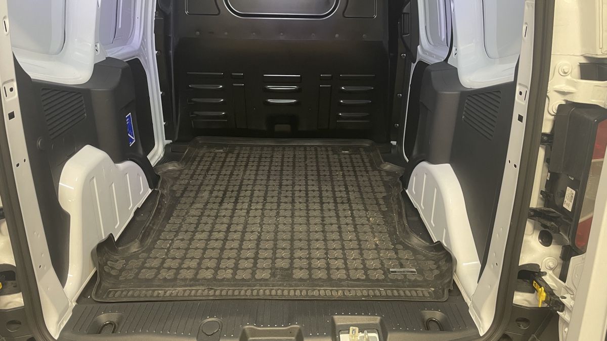 Ford Tappeti & Tappetini: Ford Transit Courier Kofferraummatte – Usato da Kriens venduto da StigHelmer 1