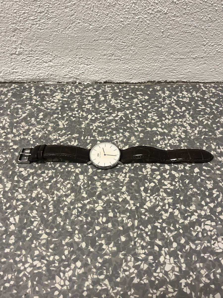Daniel Wellington Orologi: Daniel Wellington Uhr braunes Leder – Usato da Zürich venduto da bretxo 3