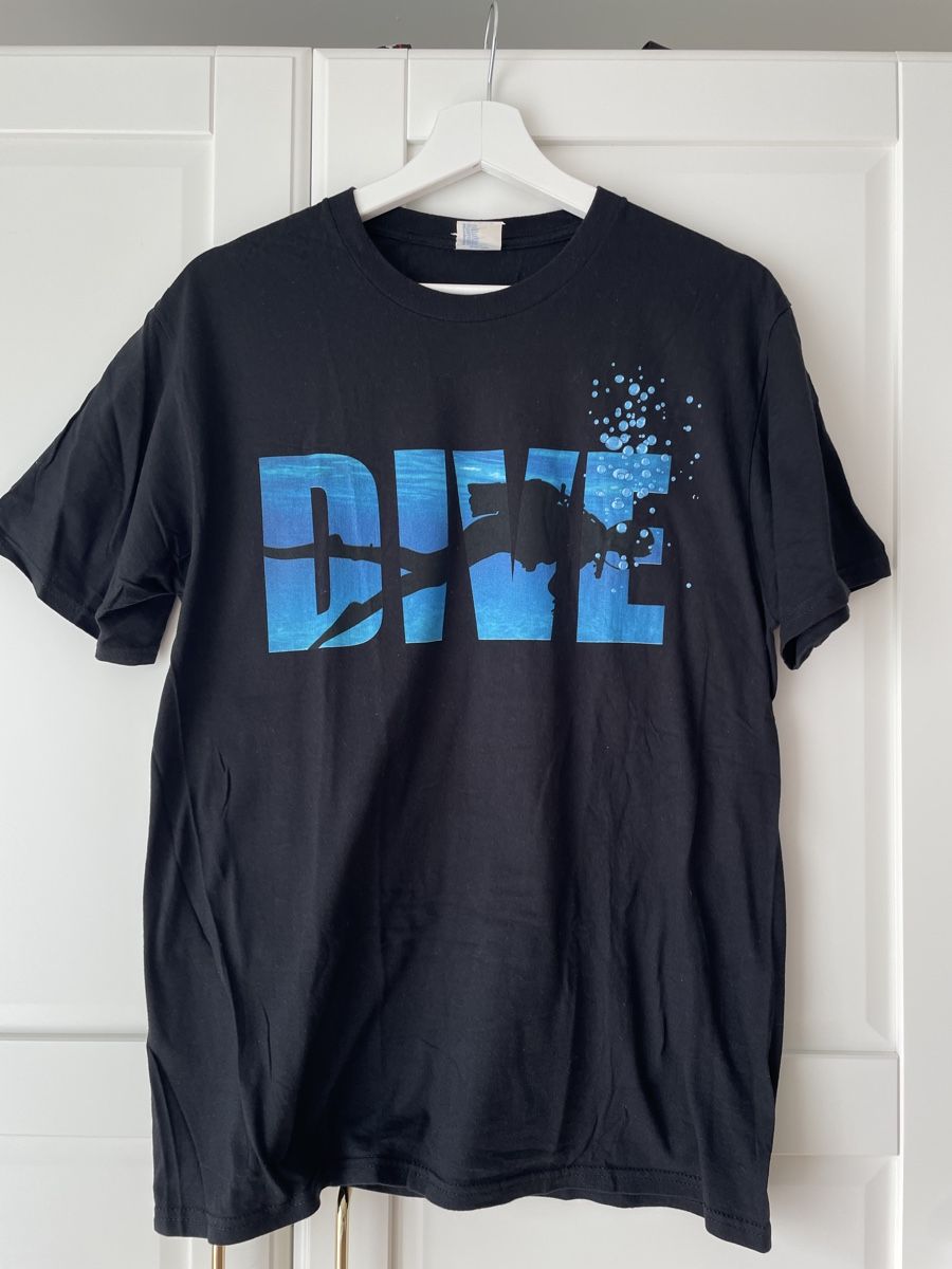 T-shirt: DIVE T-Shirt, Grösse M – Nuovo (secondo la descrizione) da Sissach venduto da nelimas