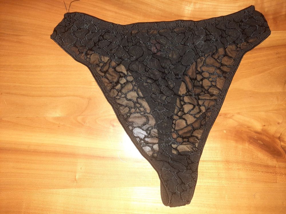 Schwarze Spitzen String Gr L | Kaufen auf Ricardo