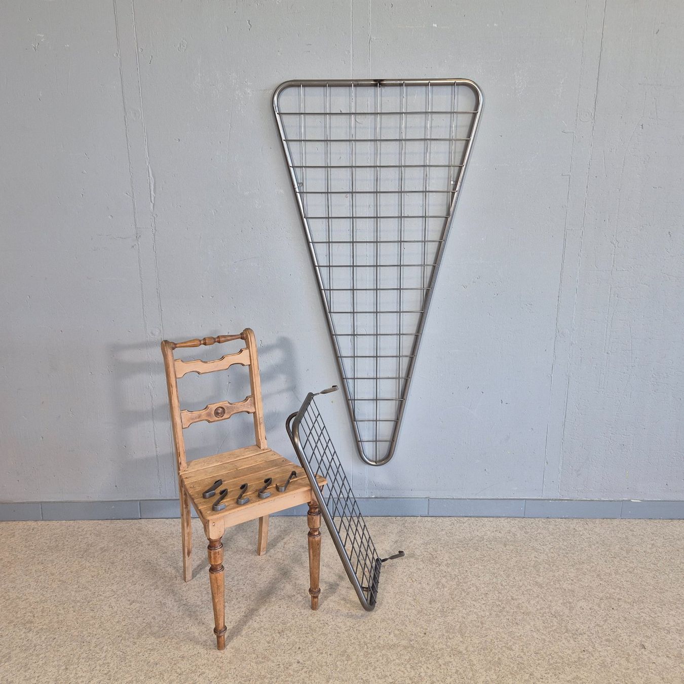 Guardaroba: Industriedesign Wandgarderobe Garderobe Hutablage – Usato da Nottwil venduto da Wondewa-Shop 3