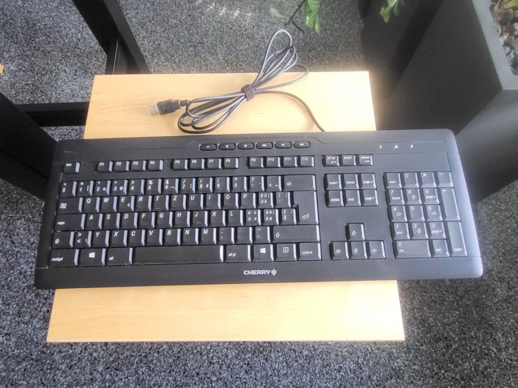 Tastaturen: CHERRY eVolution Stream XT Multimedia – Gebraucht aus Rümlang von Greenliff