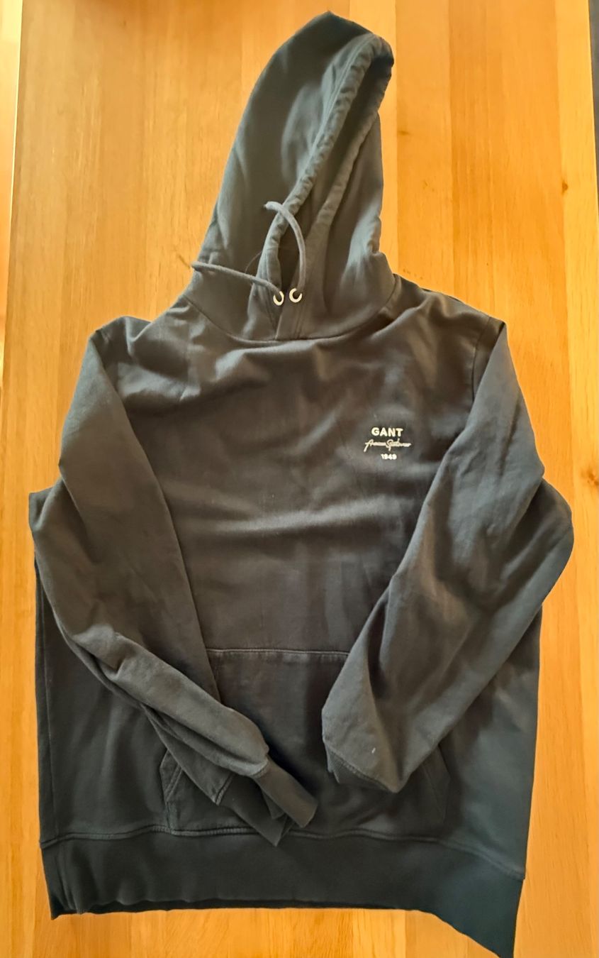 Gant Maglioni & Felpe: GANT Hoodie Bundle 3x Schwarz Gr. 2XL – Usato da Basel venduto da Rouge. 1