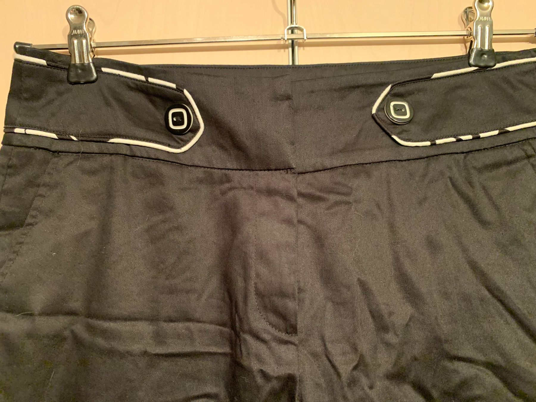 Pantaloni: Leichte Baumwoll-Stoffhose, schwarz, Gr. M – Usato da Rosshäusern venduto da MiJoDoOl 2