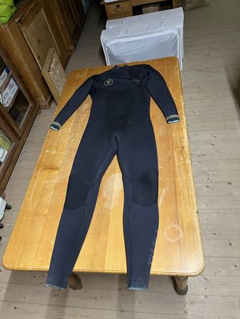 Wetsuit Vissla ‚7 Seas‘ Winter 4/3mm