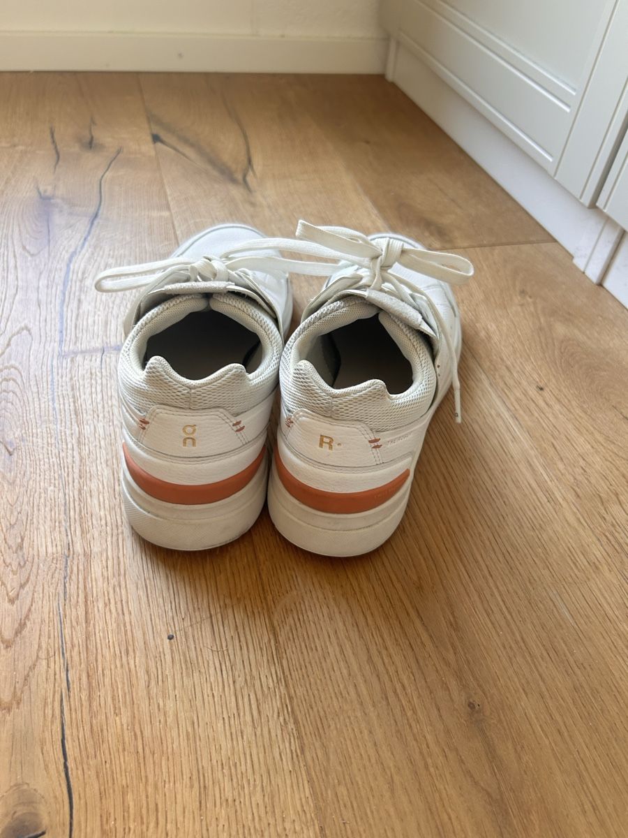 On Chaussures femmes: On Schuhe – Neuf (Voir description) à Zürich par nfehrnkt 2