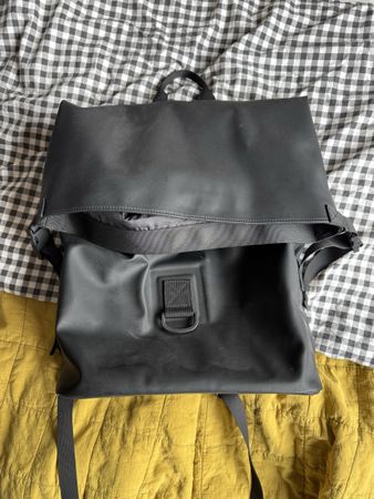 Black waterproof rolltop rucksack backpack, large
