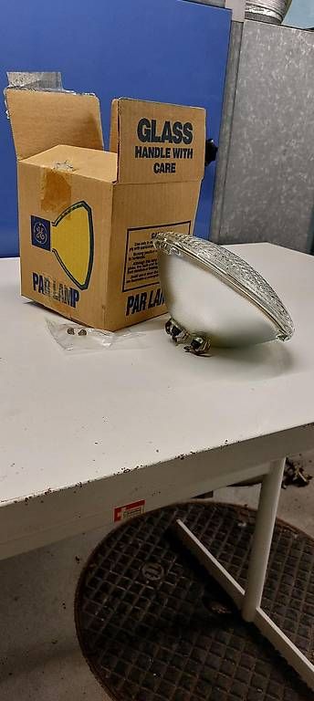 Lampen: Pool Lampe 12 Volt  – Gebraucht aus Horw von Zentral50 1