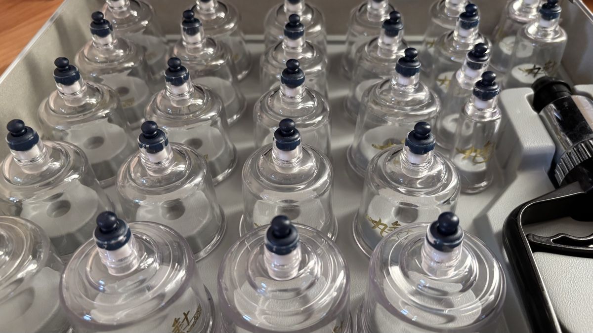 Massagegeräte: Schröpfglasset – Neu (gemäss Beschreibung) aus Hinwil von Salome11 1