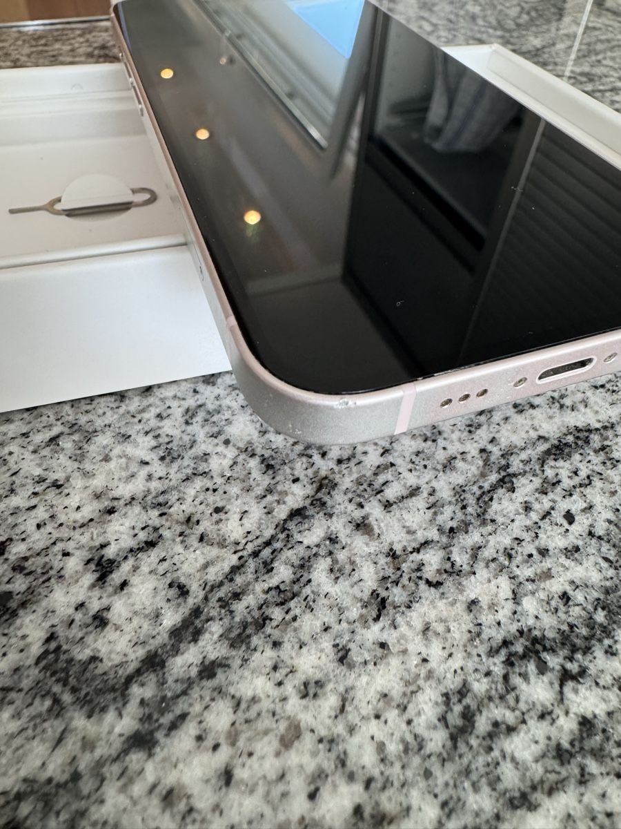 Apple Telefoni cellulari / Smartphones: Iphone 13  – Usato da Düdingen venduto da rap_sy2d 2