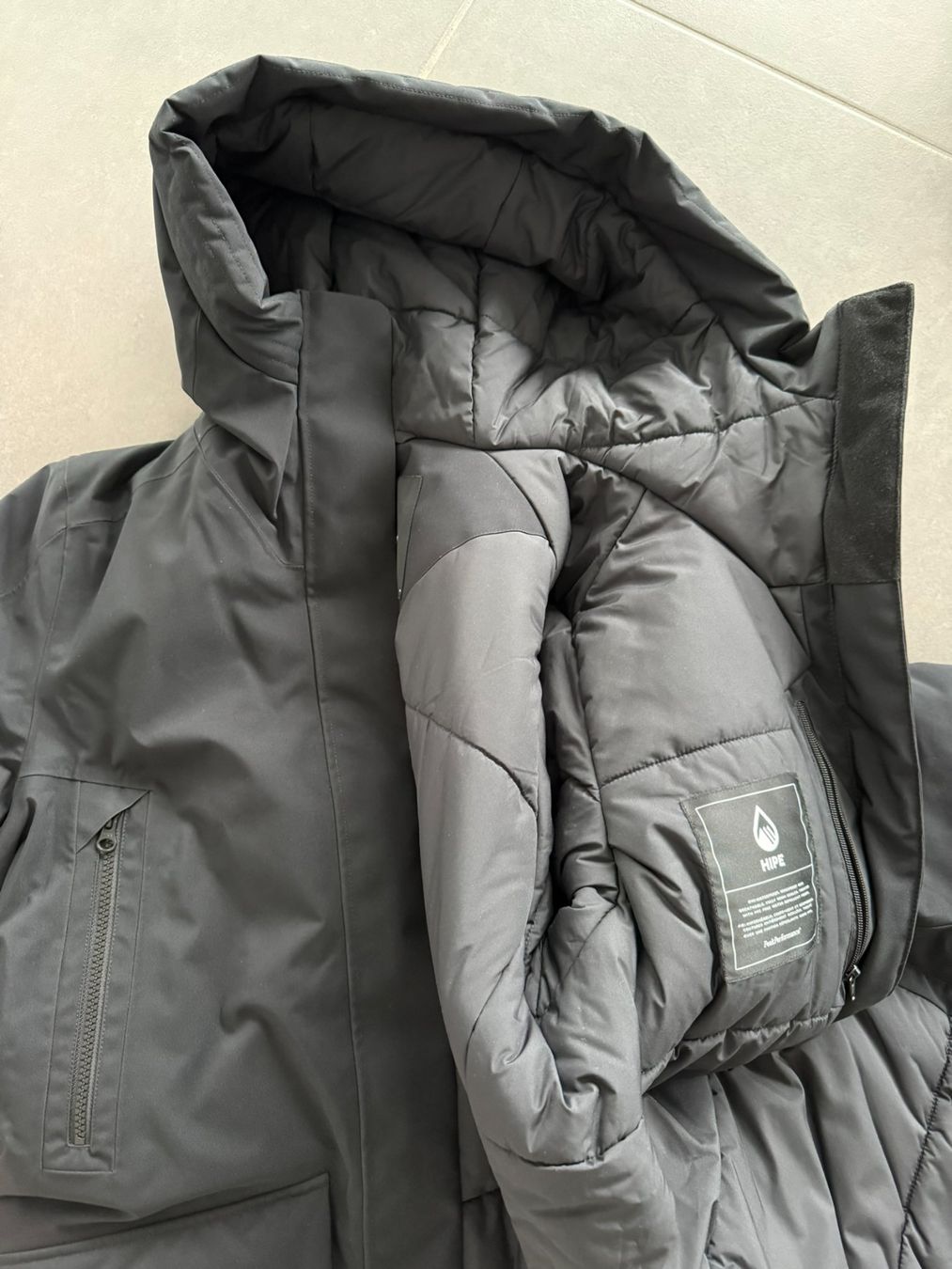 Peak Performance Jacken: Peak Performance W HYPER PARKA – Gebraucht aus Eich von akkilokipok 2
