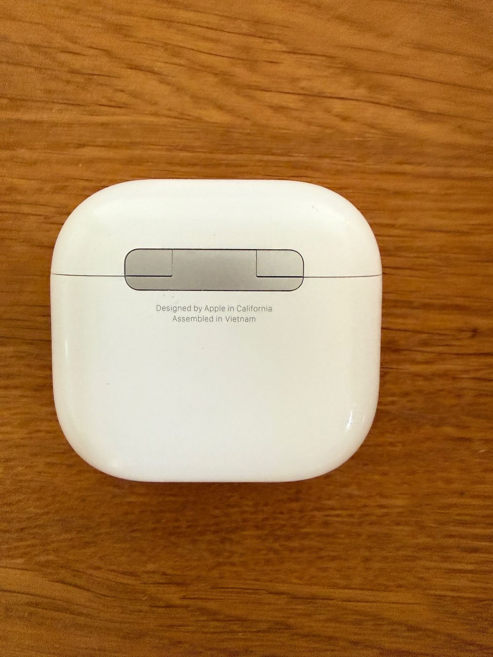 Apple Kopfhörer: APPLE AirPods 4 Charging Case – Gebraucht aus Lausanne von Nine1982 5