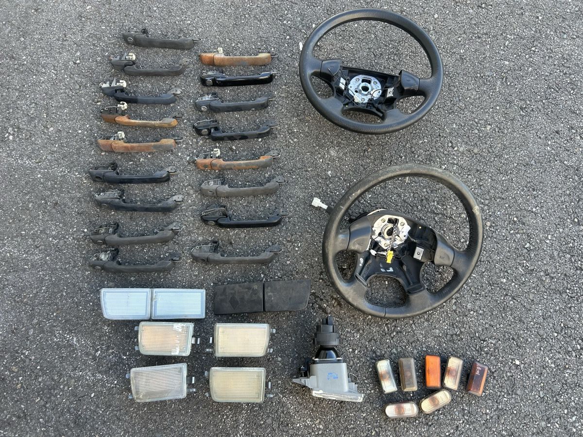 Volkswagen Alle Autoersatzteile: Lot pièces VW golf 3 / vento – Defekt aus Muraz (Collombey) von Wolfdog1978