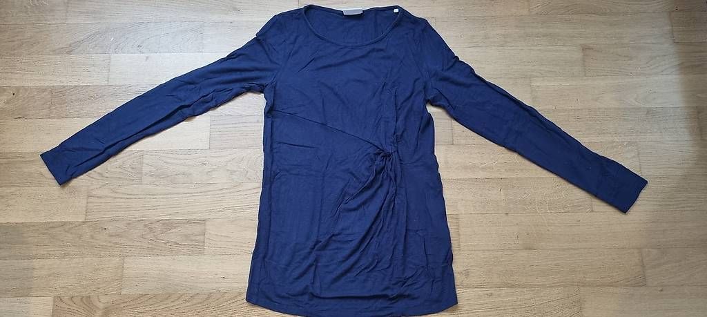 Pullover & Sweatshirts: Umstandslangarmshirt 34/36 – Gebraucht aus Untersiggenthal von JJ86sun