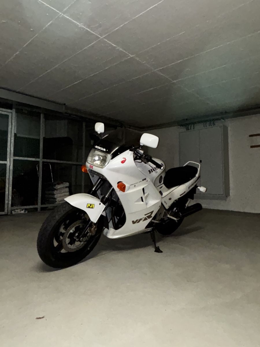 Honda Strada: Honda VFR 750 – Usato da Glattfelden venduto da Lektrolion