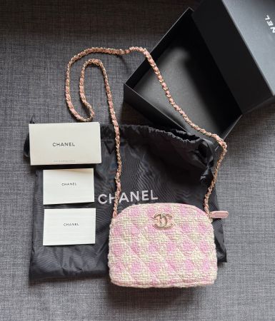 Chanel Pink Houndstooth Tweed Bag