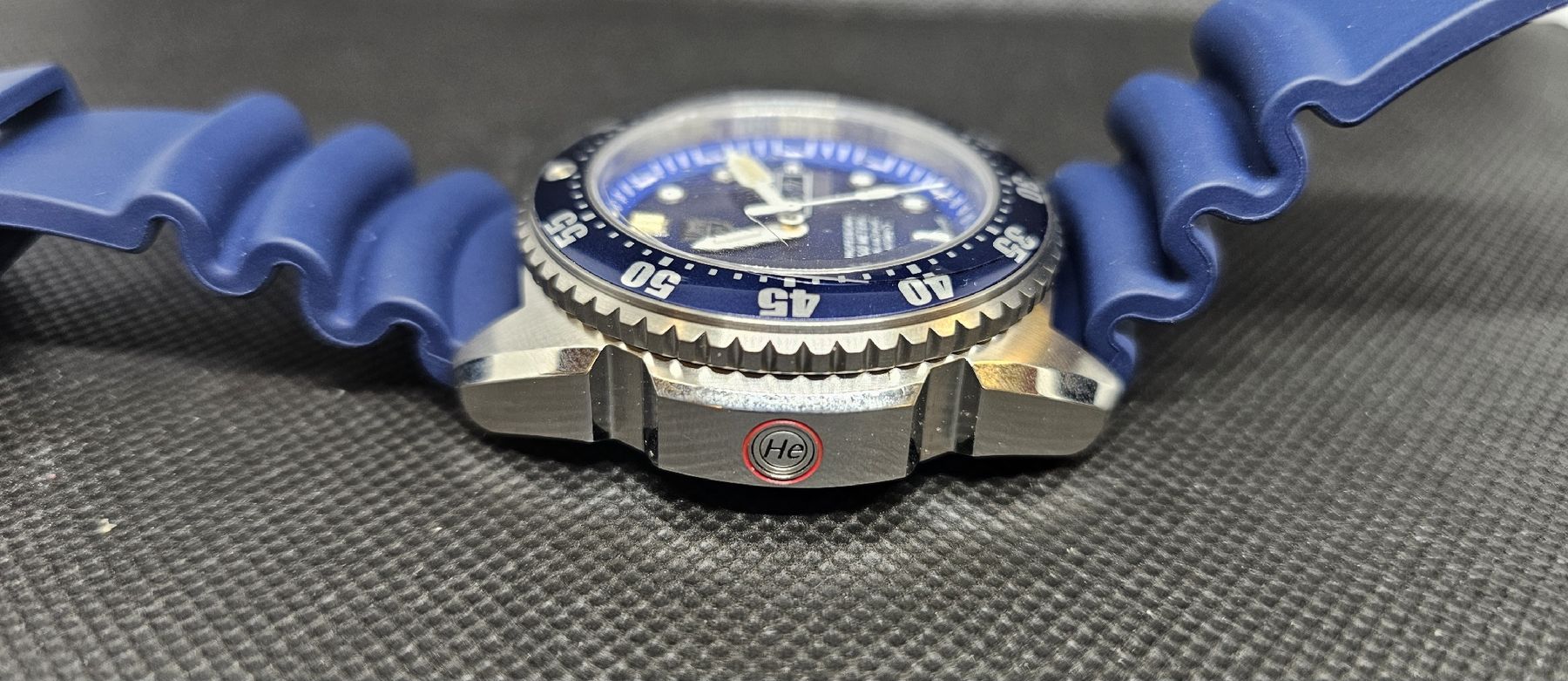 Luminox Orologi: Luminox Automatic Diver 500M Serie 1580 Blau inkl. USB – Nuovo (secondo la descrizione) da Wangen an der Aare venduto da RetroKontor 3