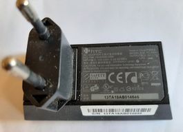Adaptateur HTC TC P300 Adaptor Chargeur secteur USB 5V/1A