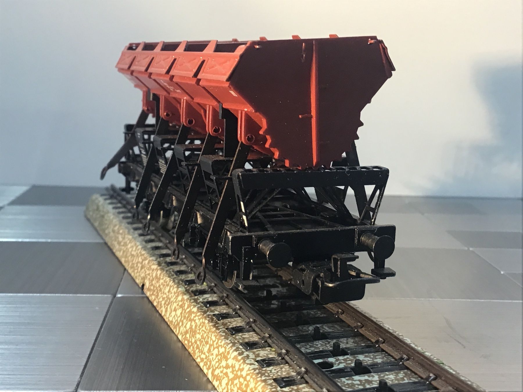 Märklin Modellini di ferrovie: MÄRKLIN H0 MULDENKIPPWAGEN 4635 – Usato da Männedorf venduto da Spezial-Modelle 2
