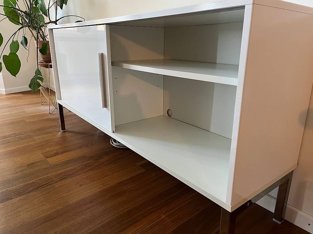 Cassettiere: IKEA Sideboard in Hochglanz Weiss – Usato da Bischofszell venduto da dan_qgy6 4