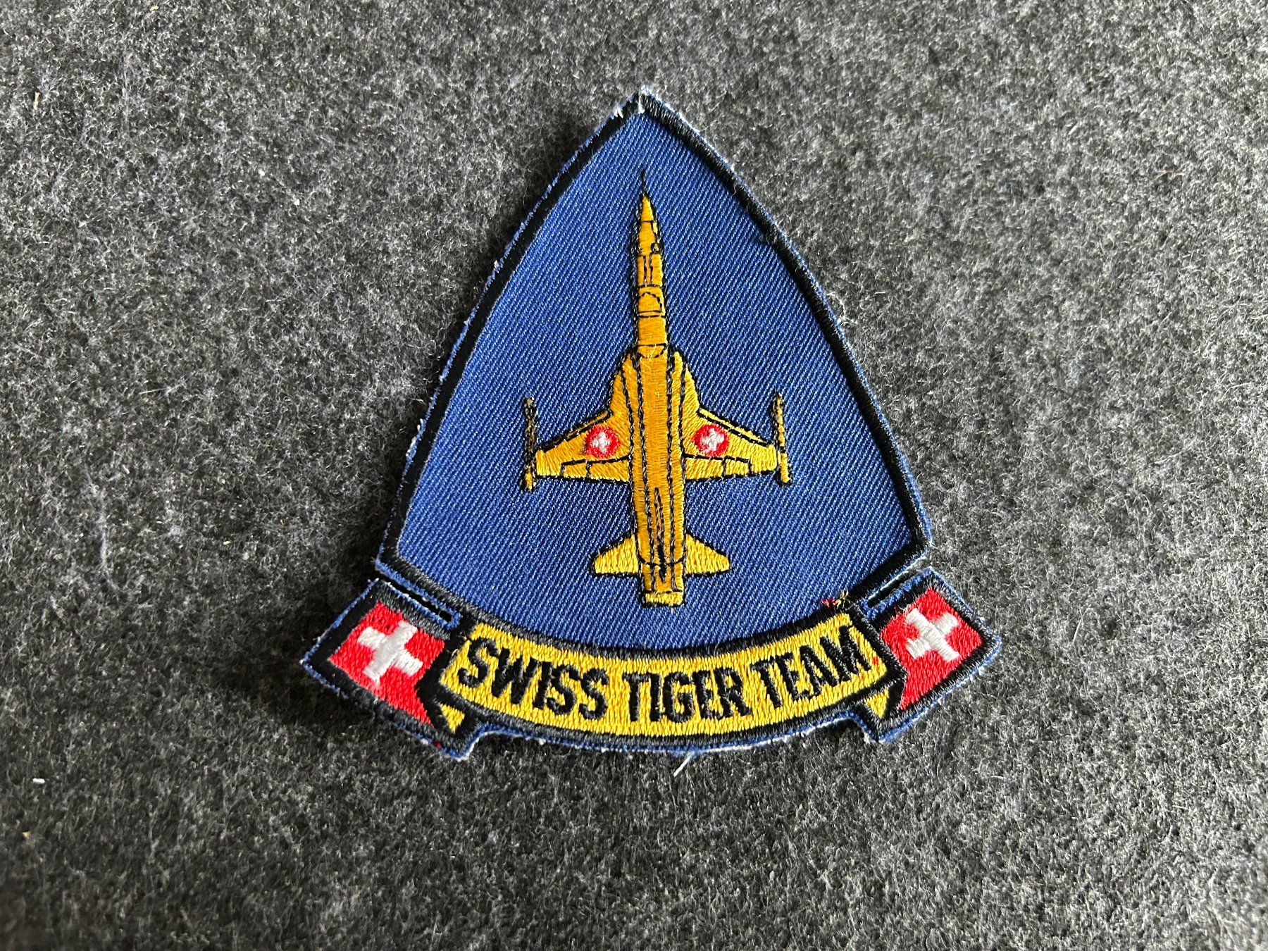 Schweizer Armee Placchette & Badge: Badge, Swiss Tiger Team – Usato da Berikon venduto da DGC-1995