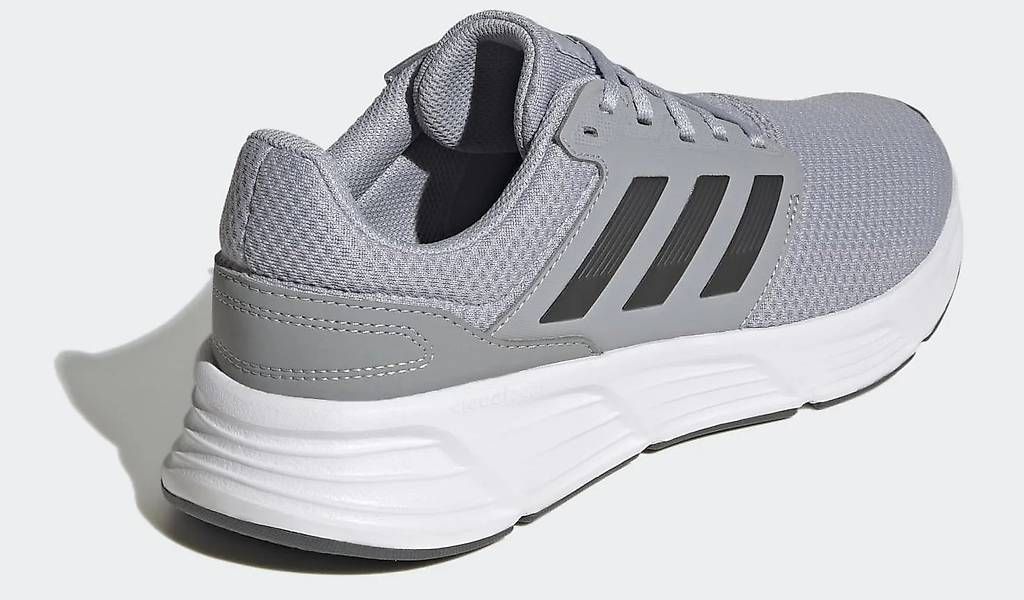 Adidas Scarpe da uomo: adidas Performance GALAXY 6 M - Laufschuh Gr. 44.5 – Nuovo e nell'imballaggio originale da Auswil venduto da Slevin08 1