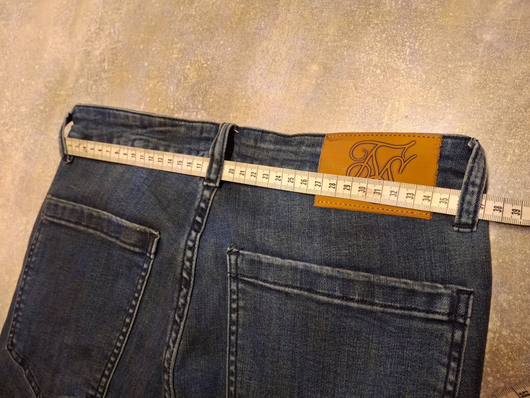 Siksilk Jeans: Pantalon jeans taille S marque Siksilk – Usato da Villiers venduto da san_jn5w 6