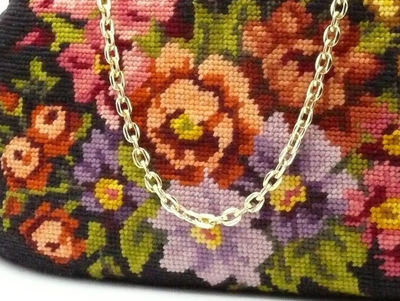 Borse da donna: Gobelintasche mit wunderbaren Blumen – Usato da Schwarzenburg venduto da Unterwahlern 7