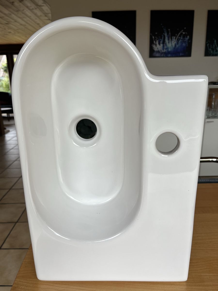 Spülbecken & Waschbecken: Wandlavabo neu – Neu (gemäss Beschreibung) aus Bätterkinden von Fayo 1