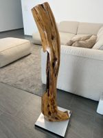 Dekoobjekt aus massiven Olivenholz