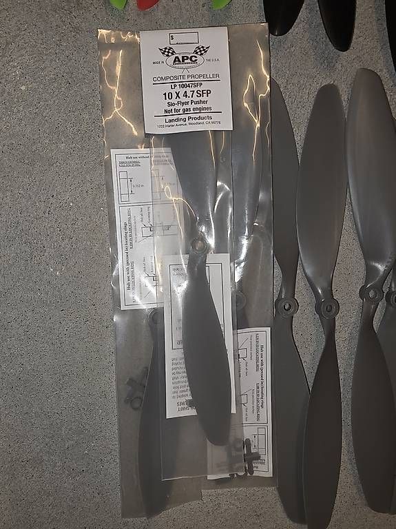 Modellismo RC: APC SlowFly Modellflug Propeller 10x4.7 SF SFP – Usato da Gelterkinden venduto da patriks4 1