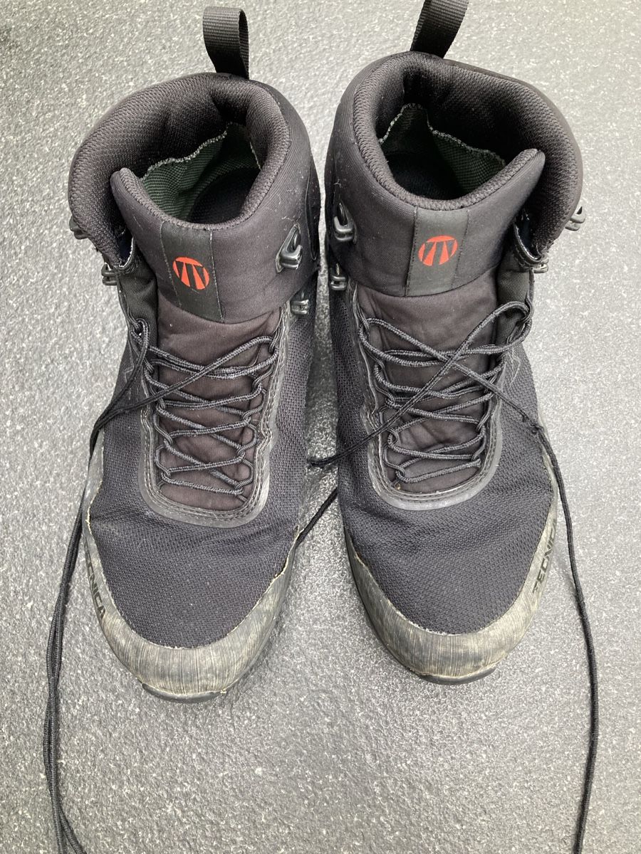Scarpe da uomo: Wanderschuhe Gr. 41.5 – Usato da Schübelbach venduto da Moesi80