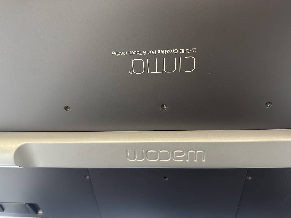 Wacom Tablet PC: Wacom Cintiq 27QHD Touch (Creative Pen & Touch Display) – Gebraucht aus Oberwil BL von JoelCartier 2