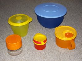 Tupperware Set