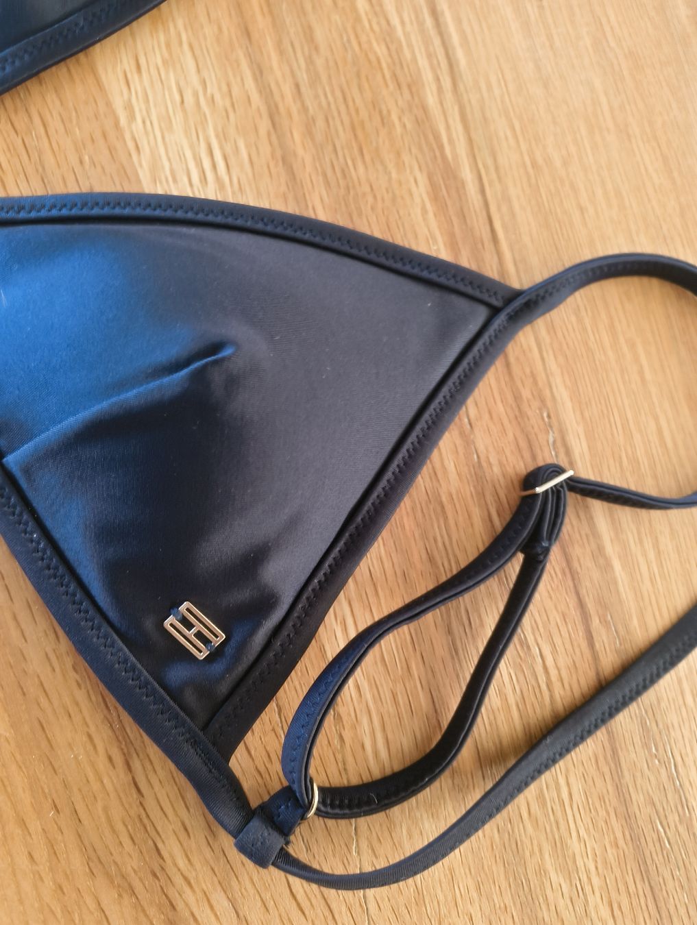 Tommy Hilfiger Badekleider & Bikinis: Neu Tommy Hilfiger Bikini Top S – Neu (gemäss Beschreibung) aus Stein am Rhein von DaOhana 1