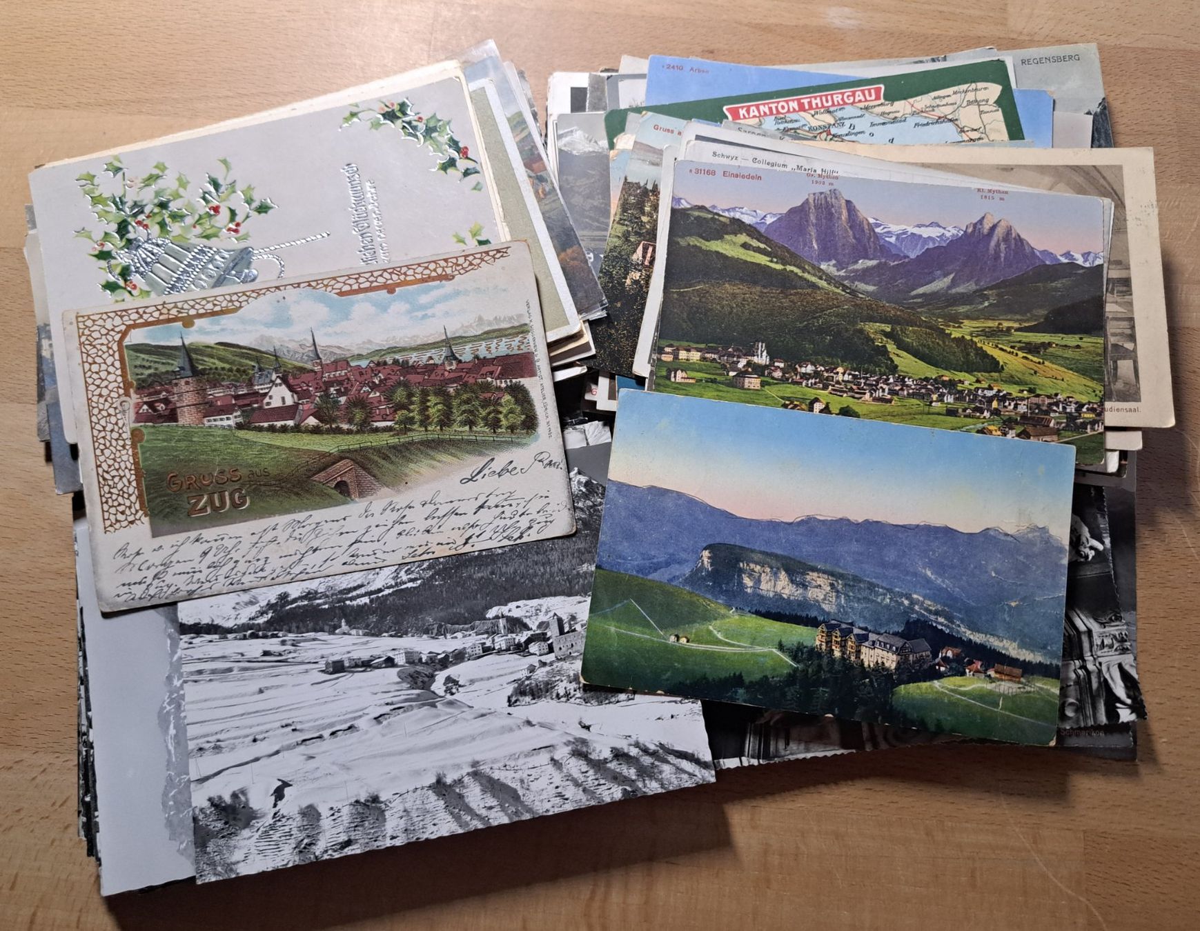 Ansichtskarten: Lot mit ca. 160 Post- und Ansichtskarten Schweiz ab ca. 1910 – Gebraucht aus Unterägeri von PhilatelieStudiger