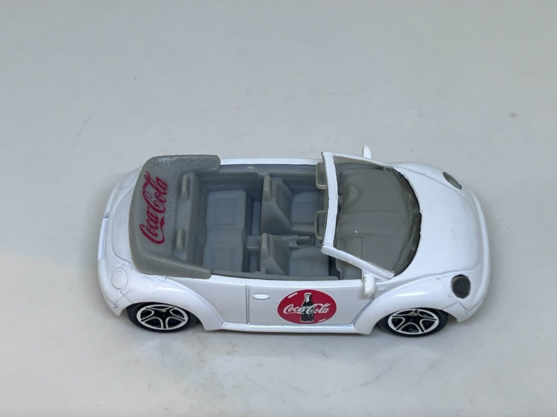 Matchbox Modellini d'auto: Matchbox Concept 1 Beetle Convertible #731 – Usato da Wildegg venduto da LaaBoutique 1