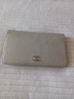 Chanel portemonnaie.