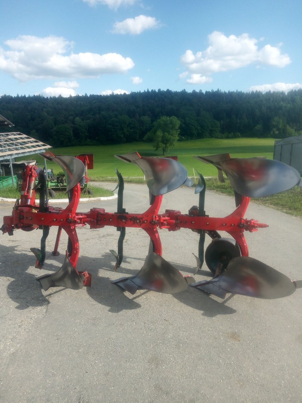 OTT Aratri: Pflug Ott 3-Schar – Usato da Rüttenen venduto da Dart4 7